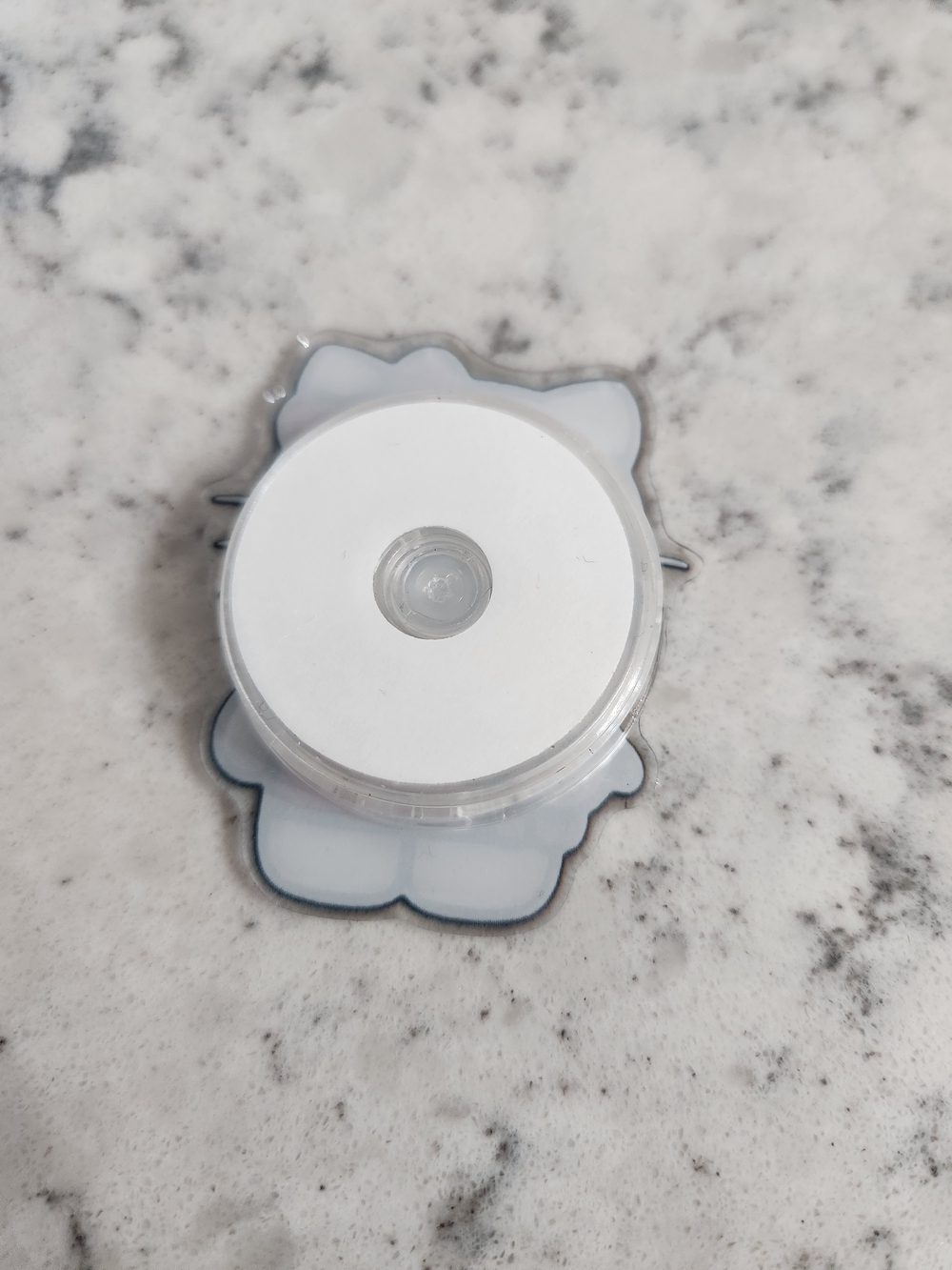 Hello Kitty Popsocket - Picture 3 of 3